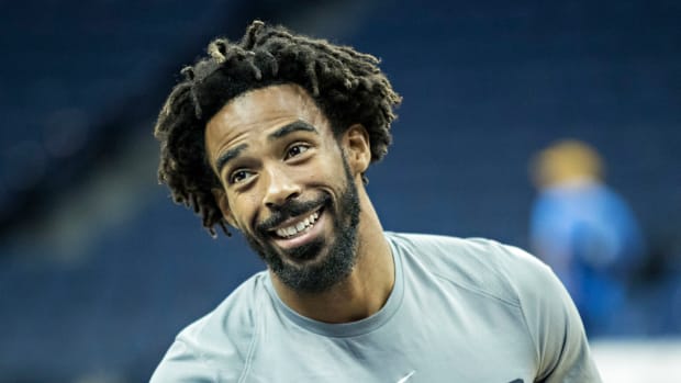 A closeup of Mike Conley before a Memphis Grizzlies game.