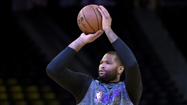DeMarcus Cousins shooting around prior to Lakers game.