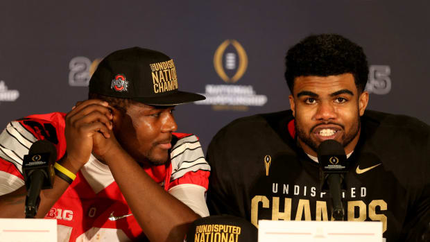 Cardale Jones and Ezekiel Elliott speaking to the media after the National Championship.
