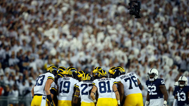 General view of a game between Michigan football and Penn State.