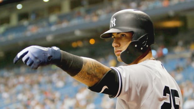 A closeup of Gleyber Torres during a Yankees game.