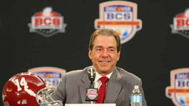 Crimson Tide head coach Nick Saban spreaks with members of the media during the Discover BCS National Championship.