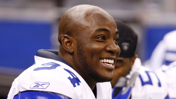 Former Cowboys Star Frightened By Last Marion Barber Encounter - The Spun:  What's Trending In The Sports World Today