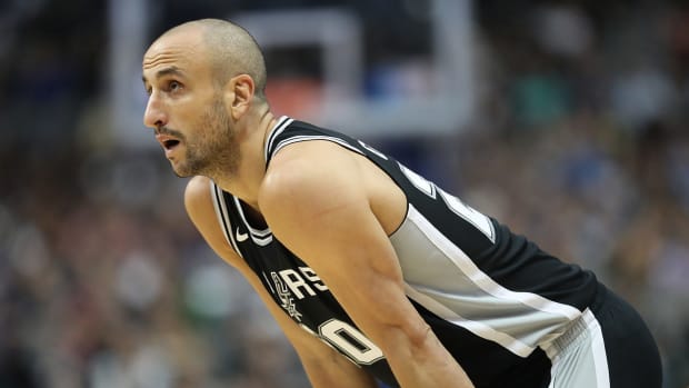 A closeup of Manu Ginobli on the court.