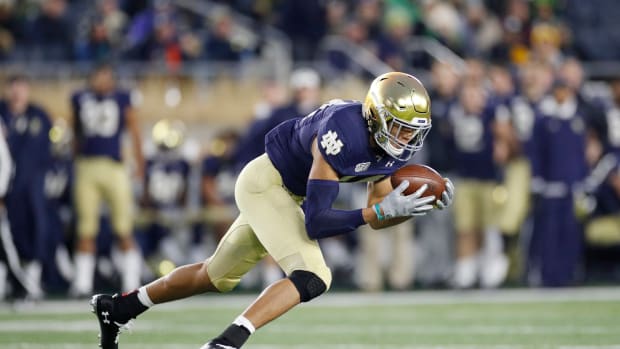 Notre Dame football star safety Kyle Hamilton, a top 2022 NFL Draft prospect.