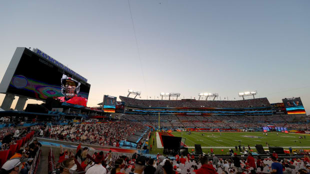 Shot of the crowd at Super Bowl LV.