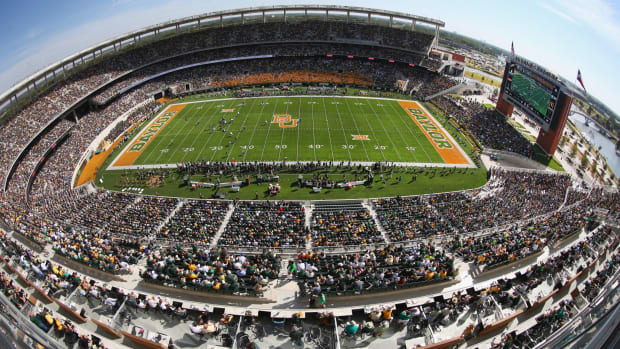 A general view as the Baylor Bears take on the West Virginia Mountaineers in the first quarter at McLane Stadium.