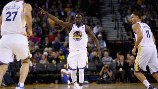 Draymond Green pointing his finger.