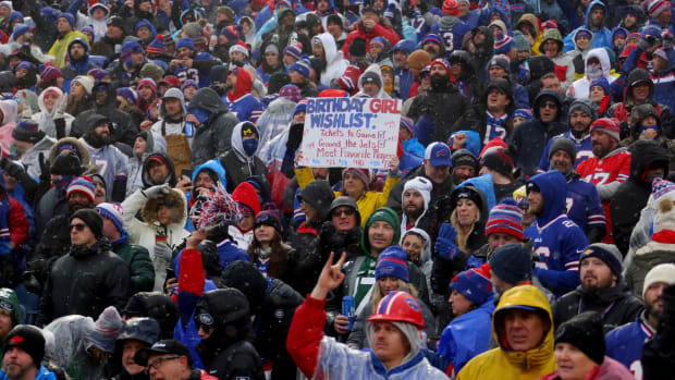 ORCHARD PARK, NY - DECEMBER 11: Buffalo Bills fans cheer their team on against the New York Jets at Highmark Stadium on December 11, 2022 in Orchard Park, New York. (Photo by Timothy T Ludwig/Getty Images)