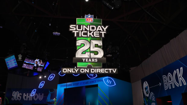 NFL Fans Are Furious With 'Sunday Ticket' Today - The Spun: What's Trending  In The Sports World Today