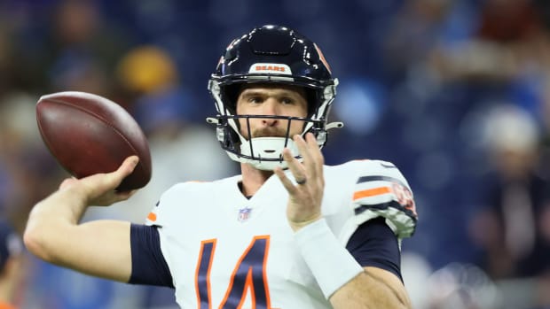 Nathan Peterman throwing for the Bears.