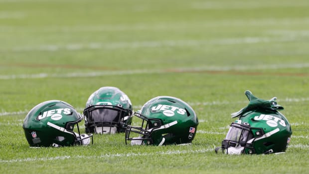 New York Jets football helmets