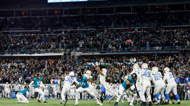JACKSONVILLE, FL - JANUARY 14: Jacksonville Jaguars place kicker Riley Patterson (10) kicks the game-winning field goal during the game between the Los Angeles Chargers and the Jacksonville Jaguars on January 14, 2023 at TIAA Bank Field in Jacksonville, Fl. (Photo by David Rosenblum/Icon Sportswire via Getty Images)