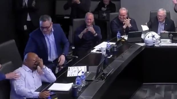 Cowboys draft Deuce Vaughn.