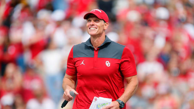 Brent Venables on the sidelines for Oklahoma's Spring Game.
