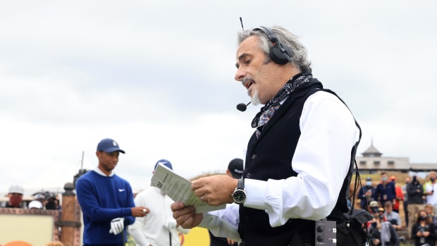 RIDGEDALE, MISSOURI - SEPTEMBER 22: TV personality David Feherty speaks at the start of the Payne’s Valley Cup on September 22, 2020 at Payne’s Valley course at Big Cedar Lodge in Ridgedale, Missouri. (Photo by Tom Pennington/Getty Images for Payne’s Valley Cup)