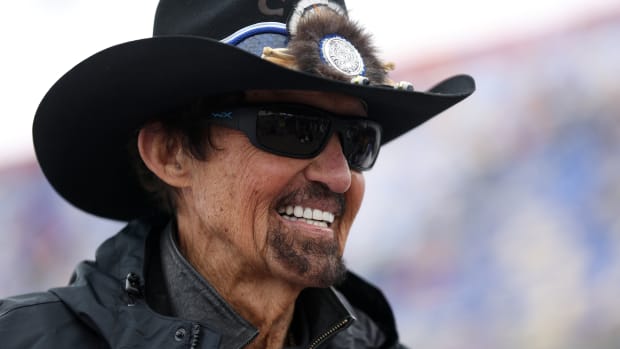 DARLINGTON, SOUTH CAROLINA - MAY 08: NASCAR Hall of Famer Richard Petty speaks to Fox Sports on the grid prior to the NASCAR Cup Series Goodyear 400 at Darlington Raceway on May 08, 2022 in Darlington, South Carolina. (Photo by James Gilbert/Getty Images)