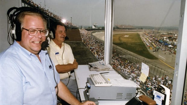 TALLADEGA, AL:  Announcer Eli Gold started broadcasting for Motor Racing Network (MRN) in 1976, heard on 500 radio affiliates, and in 1982 added NASCAR Live, a weekly radio call-in show heard on 450 MRN affiliates.  (Photo by ISC Archives/CQ-Roll Call Group via Getty Images)