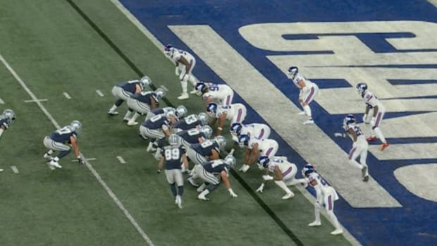 Giants made a big mistake on Ezekiel Elliott's touchdown.