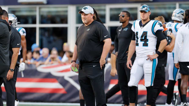 Ben McAdoo on the field with the Panthers.