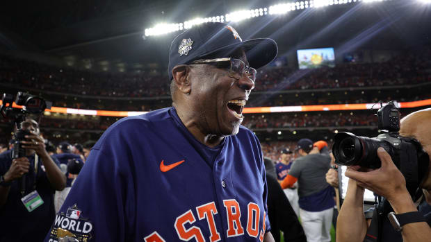 Astros manager Dusty Baker (Photo by Carmen Mandato/Getty Images)