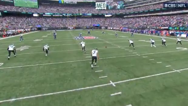 Jets kickoff video goes viral.