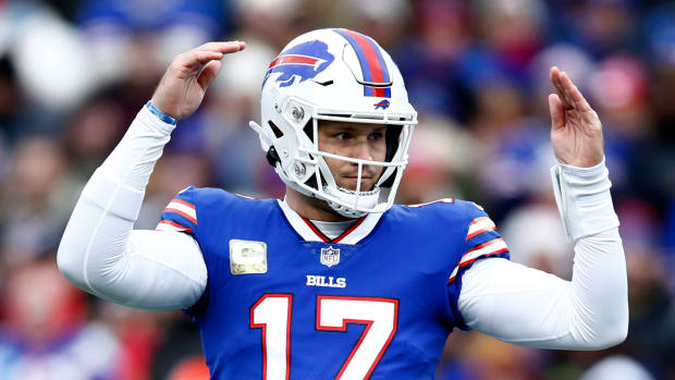 Bills star quarterback Josh Allen against the Vikings.