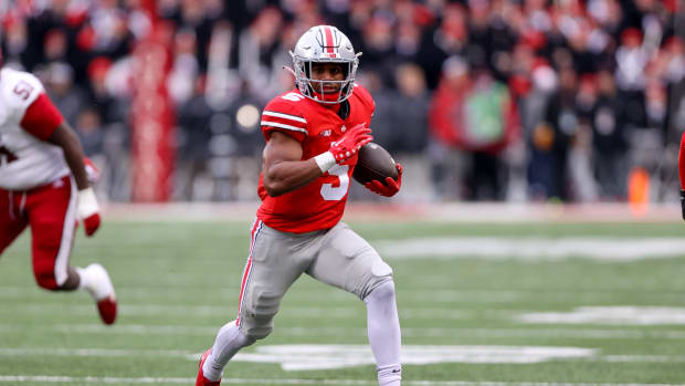 COLUMBUS, OH - NOVEMBER 12: Ohio State Buckeyes running back Dallan Hayden (5) runs the football during the fourth quarter of the college football game between the Indiana Hoosiers and Ohio State Buckeyes on November 12, 2022, at Ohio Stadium in Columbus, OH. (Photo by Frank Jansky/Icon Sportswire via Getty Images)