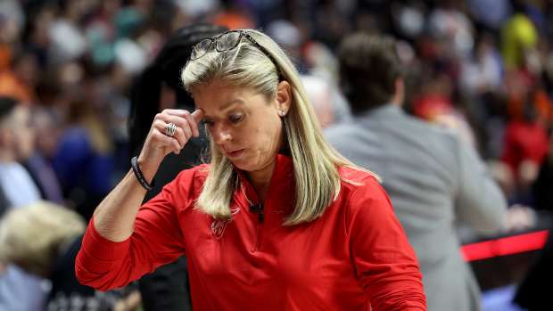 UNCASVILLE, CONNECTICUT - MAY 14:  Head coach Christie Sides of the Indiana Fever walks off the court after the loss to the Connecticut Sun at Mohegan Sun Arena on May 14, 2024 in Uncasville, Connecticut. The Connecticut Sun defeated the Indiana Fever 92-71. NOTE TO USER: User expressly acknowledges and agrees that, by downloading and or using this photograph, User is consenting to the terms and conditions of the Getty Images License Agreement. (Photo by Elsa/Getty Images)