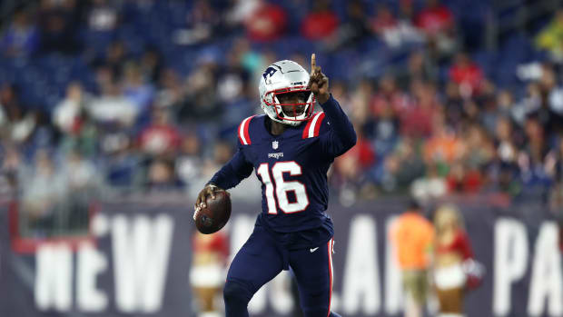 NFL Fans Calling For Change At Quarterback For Patriots - The Spun: What's  Trending In The Sports World Today