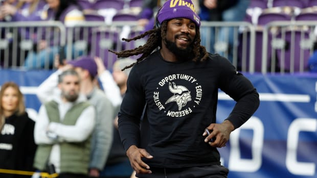 Photo: Dalvin Cook's Postgame Outfit Is Going Viral Tonight - The Spun:  What's Trending In The Sports World Today