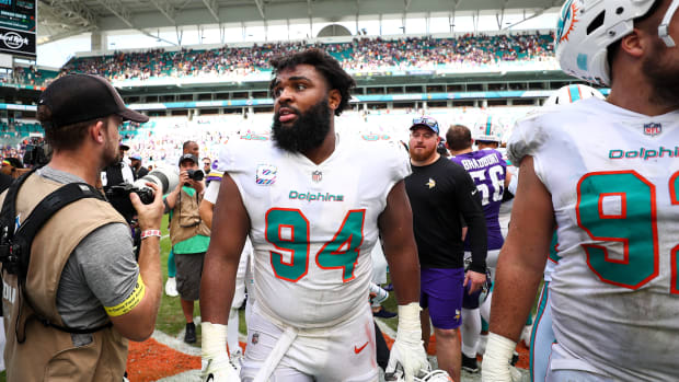 Miami Dolphins Cheerleaders Are Ready For 2023 Season, Warren Sapp