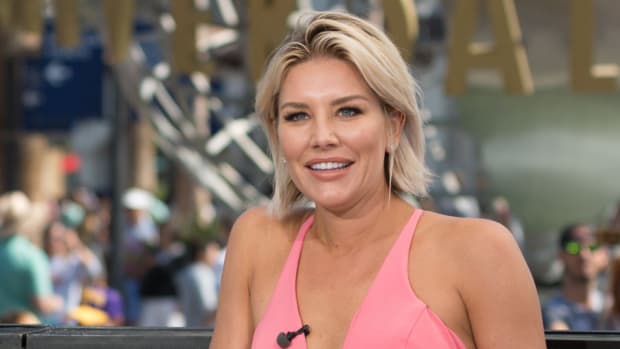 Look: Charissa Thompson's Blue Outfit Went Viral Sunday - The Spun: What's  Trending In The Sports World Today