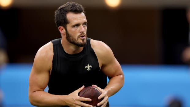 Saints Quarterback Derek Carr Issues An Apology To The Raiders, The Spun