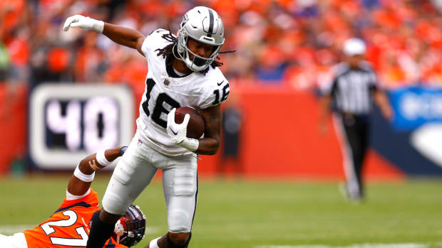 Raiders Make Uniform Choice For Thursday Night's Game - The Spun: What's  Trending In The Sports World Today