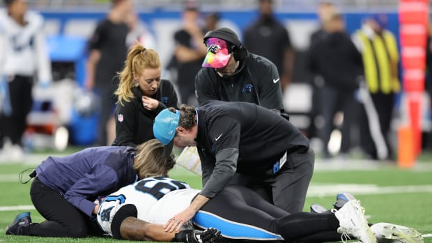 Panthers Star Adam Thielen Didn't Practice On Thursday - The Spun: What's  Trending In The Sports World Today