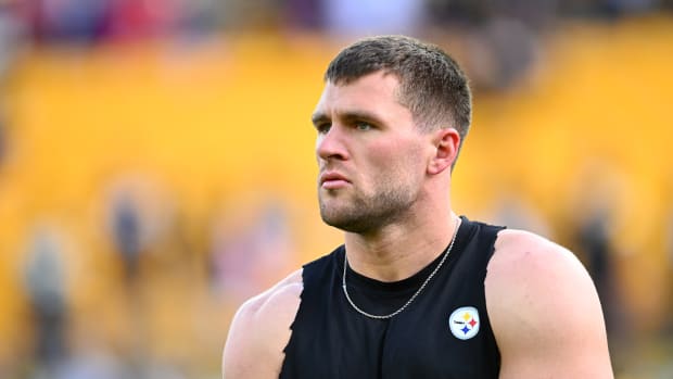 TJ Watt's Wife Has 3-Word Message After Monday Night's Game, The Spun