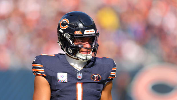 Bears quarterback Justin Fields against the Vikings.