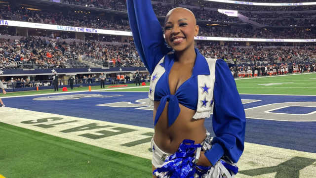 Dallas Cowboys Cheerleaders Warn Fans About Dangerous Scam - The Spun