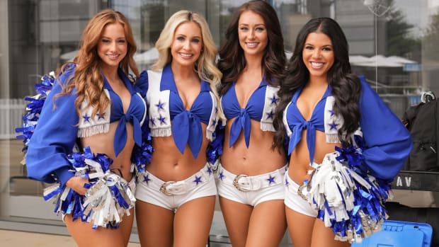 Dallas Cowboys Cheerleaders go crazy after their new locker room is  revealed