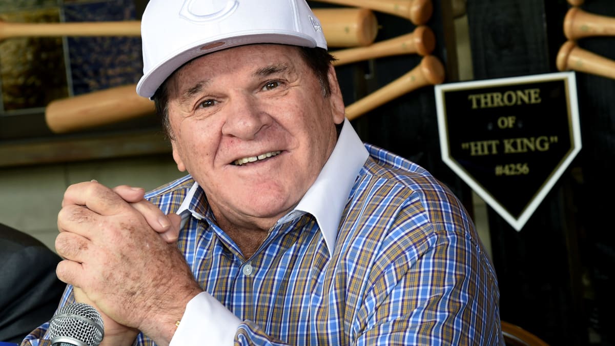 Pete Rose makes controversial visit to Citizens Bank Park on Sunday