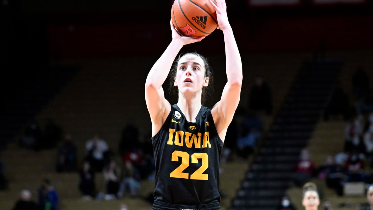 Caitlin Clark Reveals Her Mindset With WNBA Draft Decision - The Spun