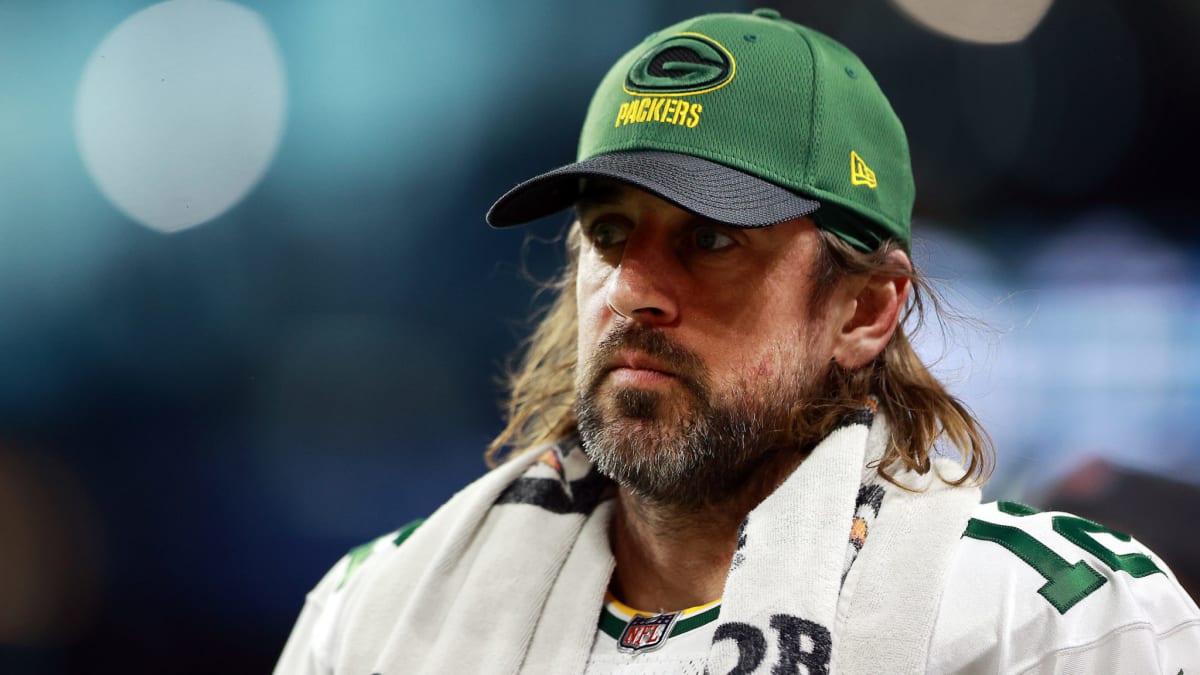 Aaron Rodgers Is Dressing Like the Cameron Poe of Packers Training Camp