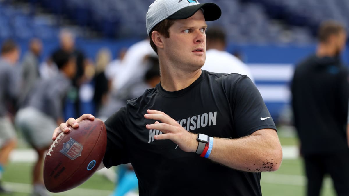 NFL World Reacts To Tuesday's Sam Darnold Announcement - The Spun