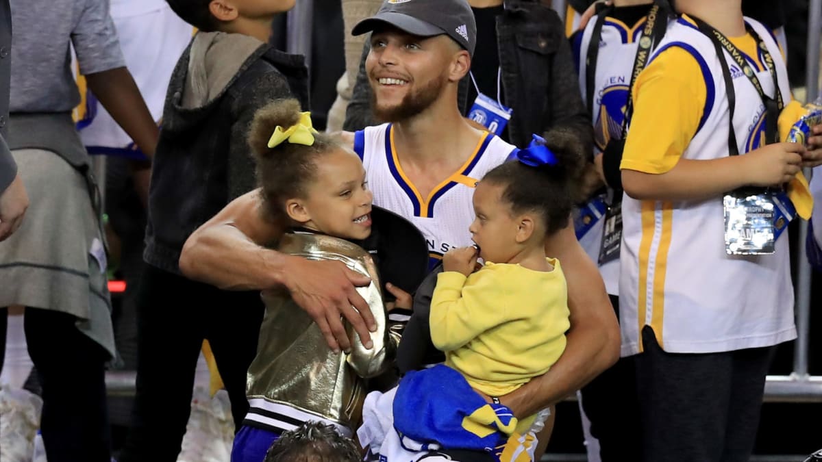 Look: Steph Curry, Daughter Go Viral After Game 4 Win - The Spun: What's  Trending In The Sports World Today