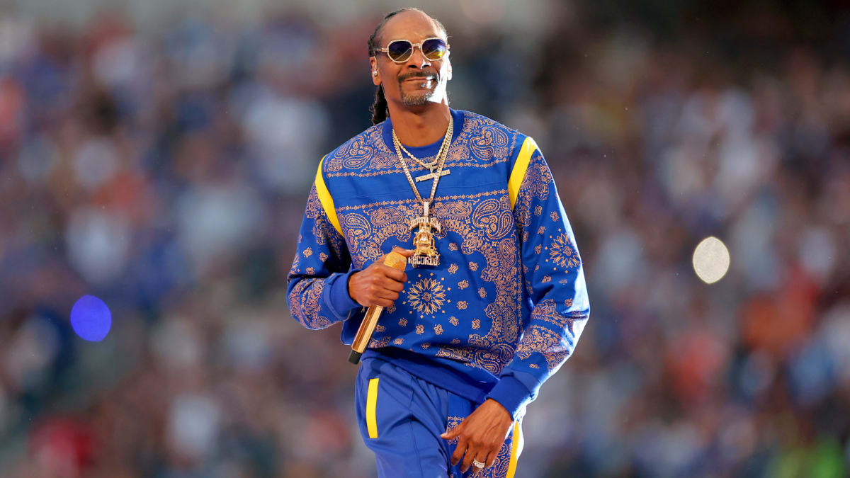 Look: NFL Team Announces It's Signing Snoop Dogg - The Spun: What's  Trending In The Sports World Today