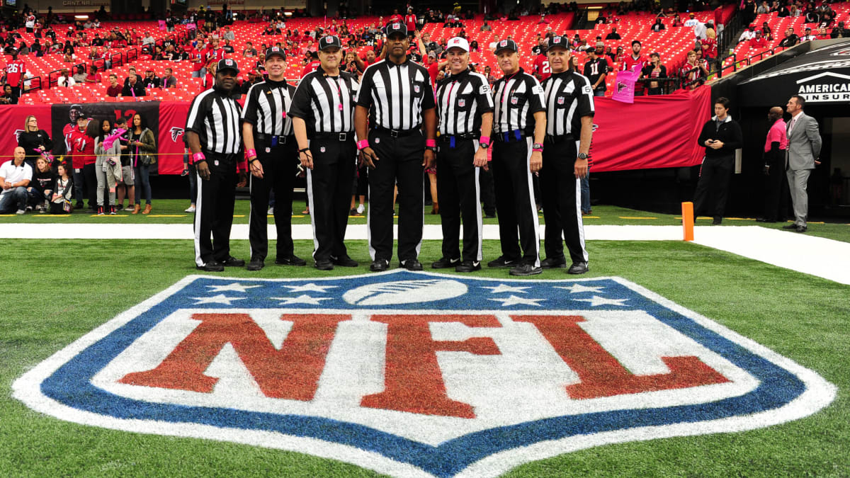 Pottsgrove resident and NFL official Coleman to officiate Super Bowl – The  Mercury