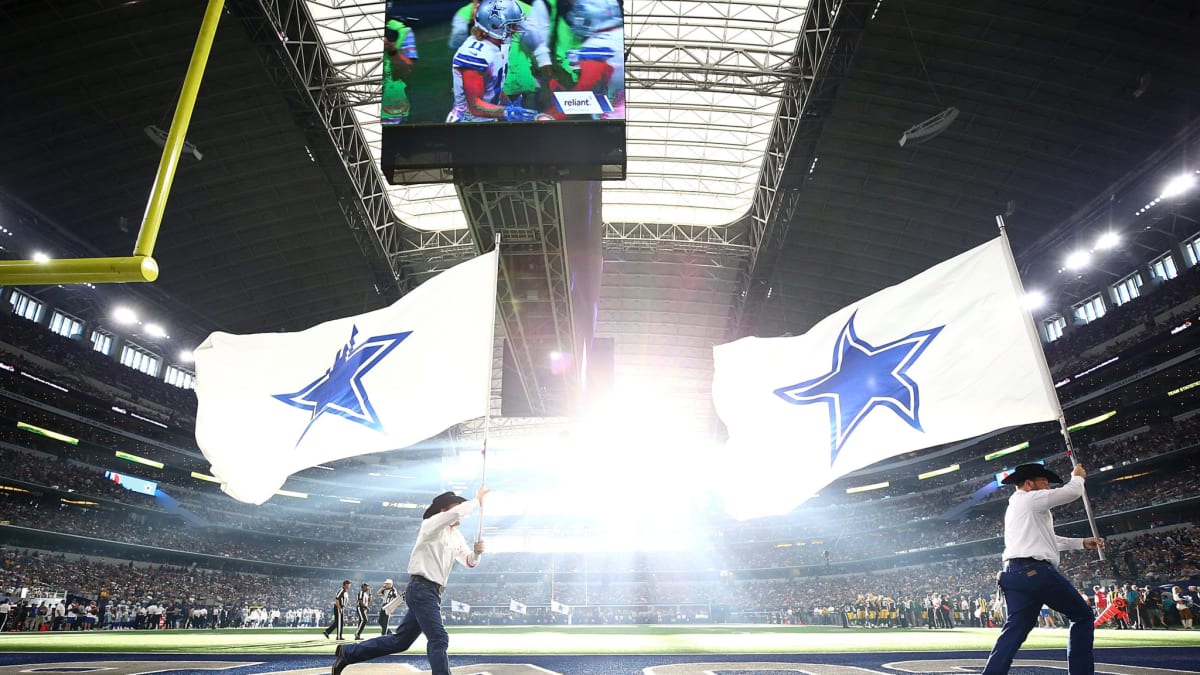 NFL Fans React To Cowboys Dominating The Giants - The Spun: What's Trending  In The Sports World Today