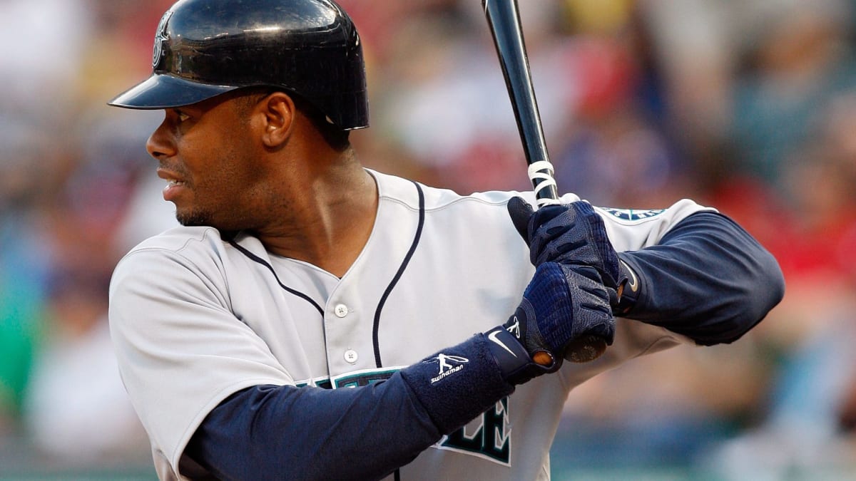 What's Wrong With Ken Griffey Jr? You Be The Judge: The Kid Or