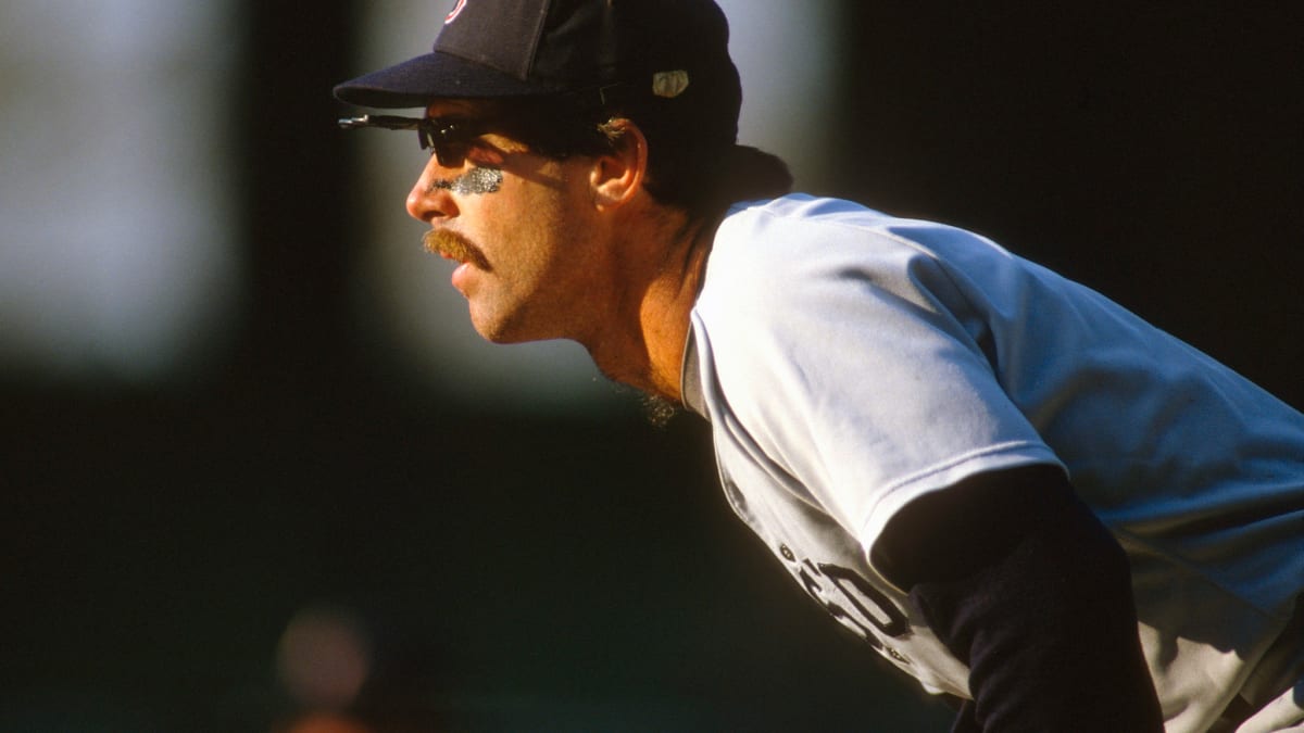 Video Of Bill Buckner's Return To Fenway In 2008 Is A Must-Watch Today -  The Spun: What's Trending In The Sports World Today